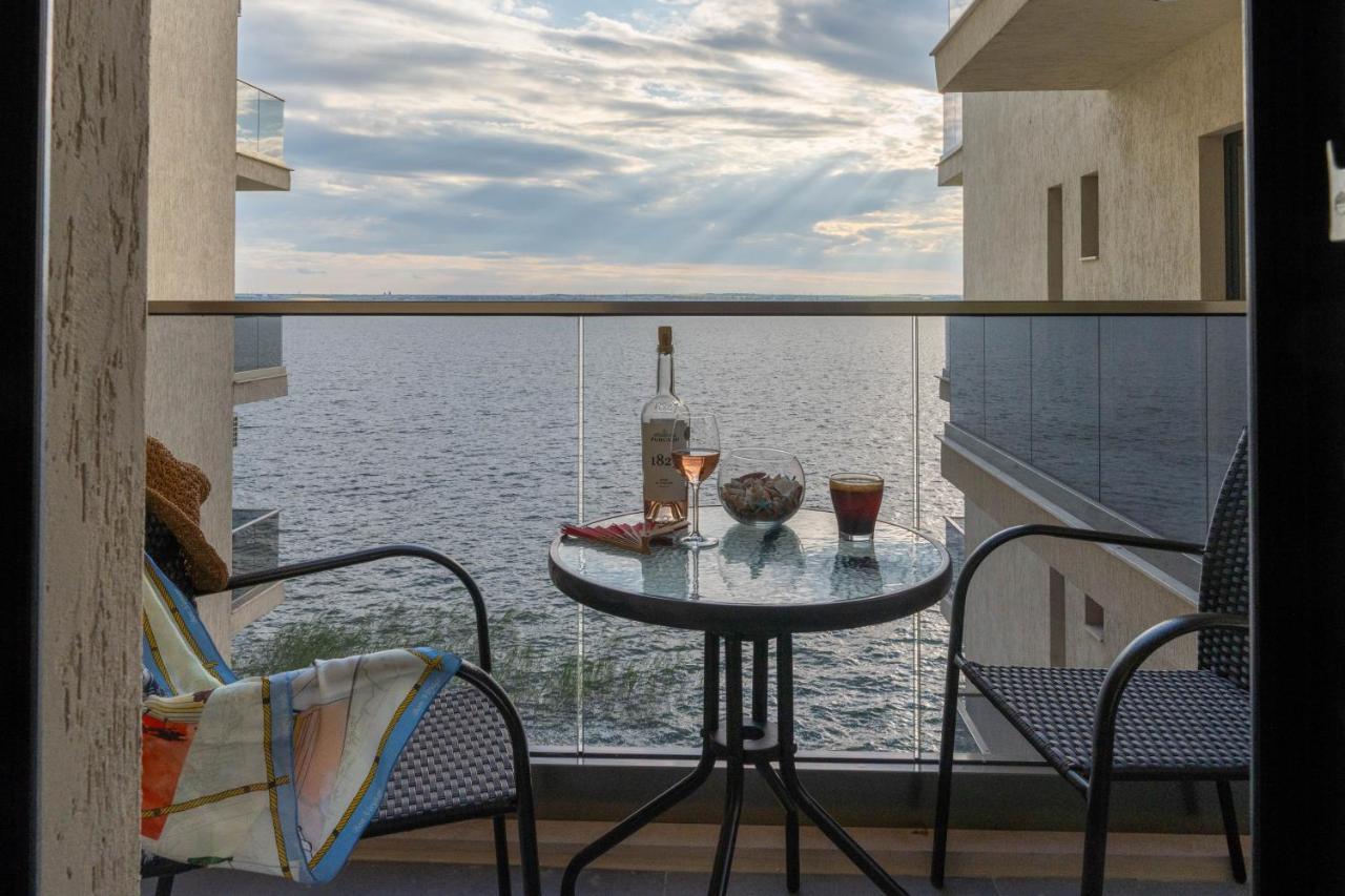 Apartament Le Bonheur Deux Solid Residence Butoaie مامايا المظهر الخارجي الصورة